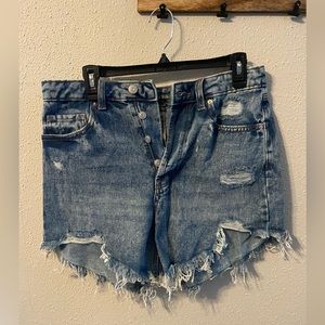 NWOT Wild Fable distressed Jean Shorts